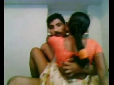 બે યુવાન લેસ્બિયનો Pussy છોડીને સીધા ગધેડા રમવા જાય ઇંગ્લીશ સેક્સ બીપી વીડીયો છે