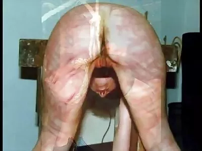 તાન રેખાઓ સાથે પ્રવેશ છોકરી ચુસ્ત shaved  pussy માં fucked